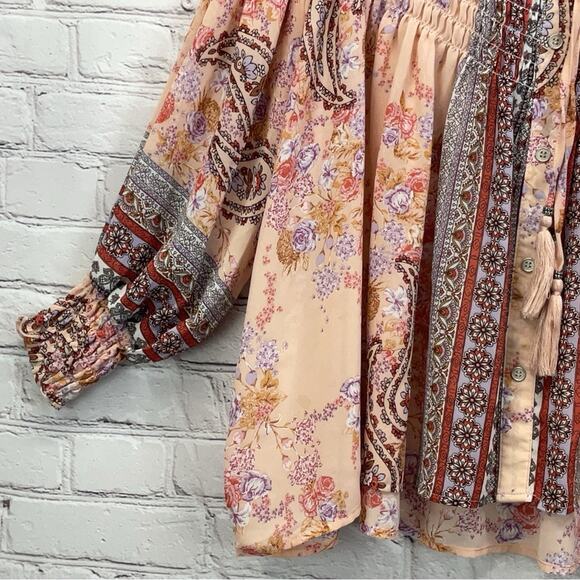 Altar’d State Blouse Women's Size S Peach Floral Paisley Boho Smocked Button Up - Picture 5 of 12